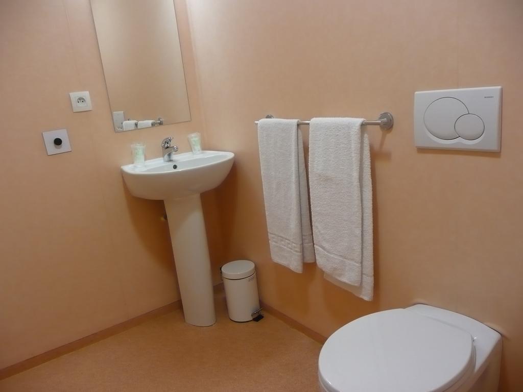Aparthotel Ethic Etapes CIS de Besançon Chambre photo